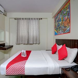 Hotel O Varcity Plaza